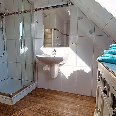 호텔 Sansibar Auf Poel, Sauna & Kamin, 700m Z.